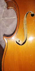 
													violon stradivarius
												