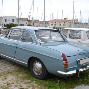 peugeot 404 coupe