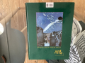 
															BD Peter Pan tome Main Rouge de Loisel, dédicacée avec un dessin sur double page, EO
														