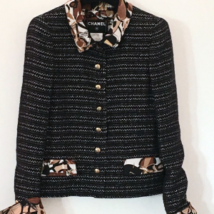 Chanel veste modèle 2005P neuve