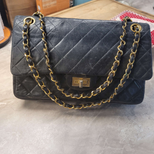 sac chanel 2 55 bleu foncé, années 70