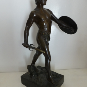 Bronze de E PICAULT  « De Jure »