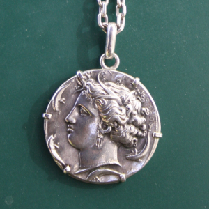 Médaille pendentif