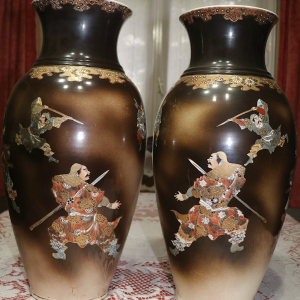 Paire vase japonais