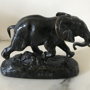 Eléphant du Sénégal courant, bronze d'Antoine-Louis BARYE