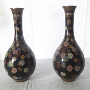 deux vases cloisonés