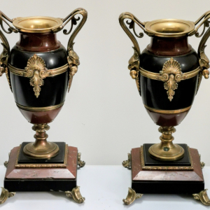 Paire de vases en Bronze et Marbre