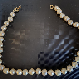 Collier de perles Dior