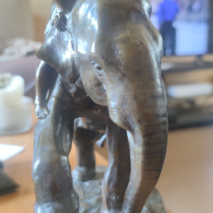 Charles valton sculpture bronze éléphant avec un Indien dessus