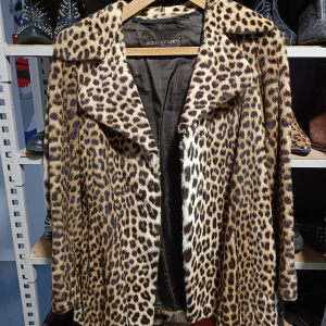 Manteau fourrure leopard