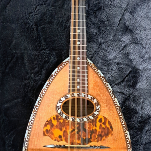 Instrument de musique mandoline