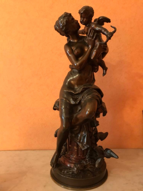 
															sculpture femme et enfant bronze
														