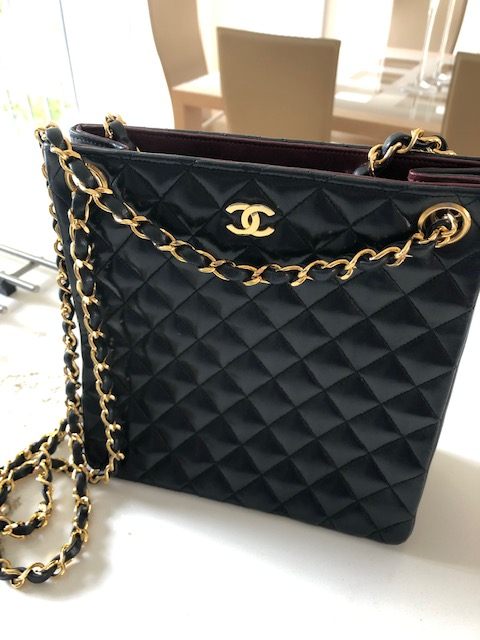 
															sac chanel
														