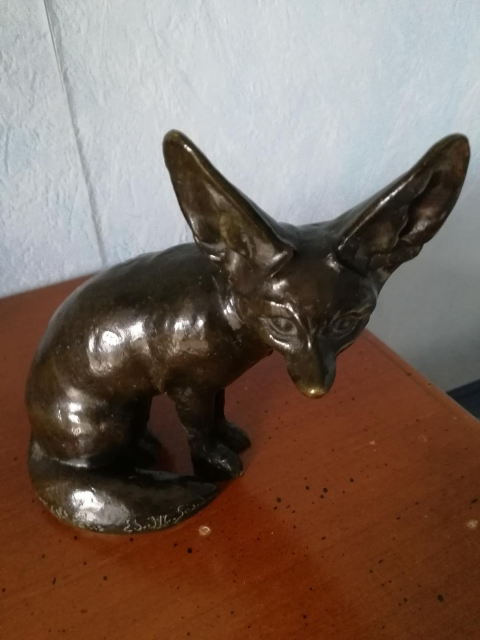 
															Fennec en bronze
														