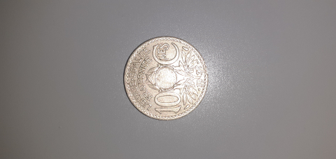 
															Pièce 10 centimes Lindauer 1939 fautée (non trouée)
														