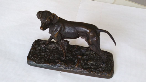 
															Statuette bronze chien de chasse Braque
														