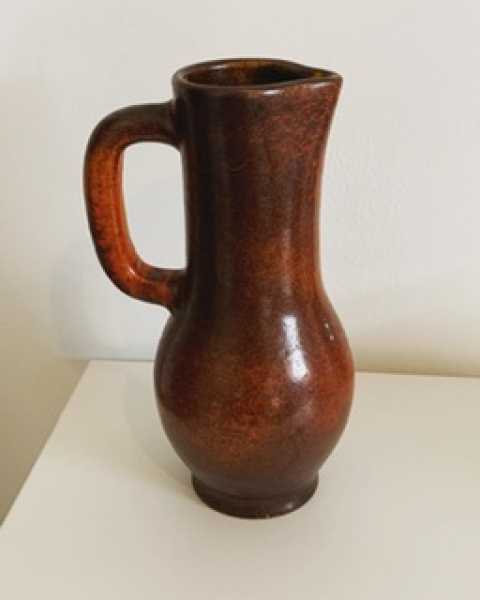 
															Vase à anse madoura Suzanne ramié
														