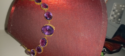 
															Collier ancien avec amethyste
														