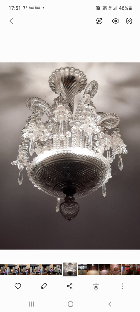 
															Lustre de Baccarat
														