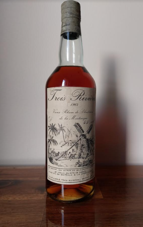 
															Bouteille Rhum Trois Rivières 1964
														