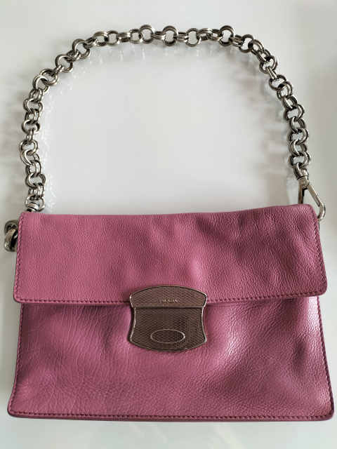 
															Pochette prada
														