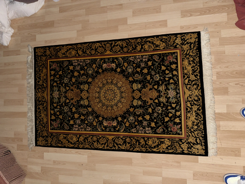 
															Tapis iranien en soie
														