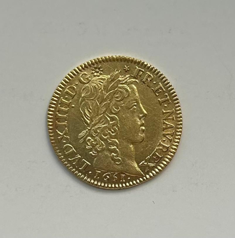 
															2 Louis XIV
														