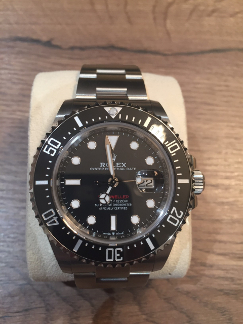 
															ROLEX SEADWELLER
														