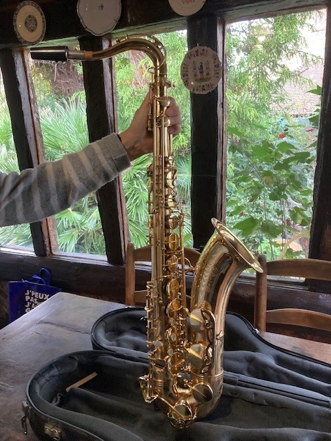 
															Saxophone Selmer 80 super action serie 11
														