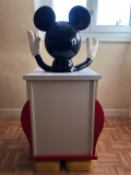 
													commode mickey mouse starform rouge
												