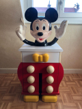 
													commode mickey mouse starform rouge
												