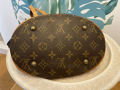 
													Sac Bucket Louis Vuitton
												