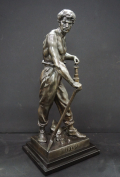 
													Sculpture emile picault: le travail; le mineur hauteur 61cm
												