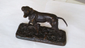 
													Statuette bronze chien de chasse Braque
												