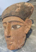 
													Masque egyptien
												