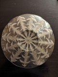 
													plat R;Lalique
												