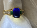 
													bague saphir bleu or jaune 18 ct
												