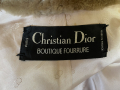 
													Blouson fourrure Dior
												