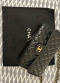 
													Sac chanel timeless
												