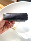 
													Petit sac bijoux mini chanel
												