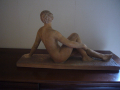 
													sculpture en plâtre - femme nue allongée, signée Henri Bargas
												