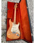 
													Fender Stratocaster 1973 natural
												