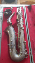 
													Saxophone alto couesnon et cie exposition universelle de 1900
												