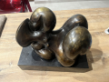 
													Sculpture en bronze
												