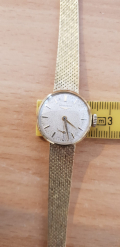 
													Montre  Longines - femme - or - vintage années 50
												