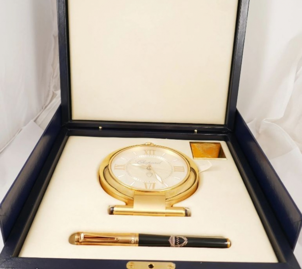 Estimation Coffret chopard l imp riale avec stylet