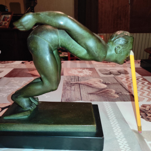 Sculpture bronze plongeur de g.e. mardini