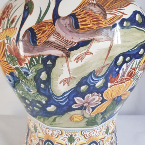 Boch 19 c chunoiseries vases , Plat faience de moustiers et un vase inconnu.