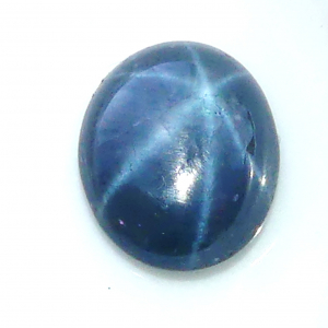 Saphir étoilé bleu de 5.62 carat.