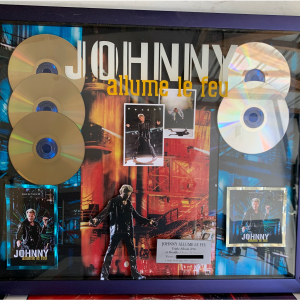 Triple disque d'Or, double de Platine - Johnny Hallyday